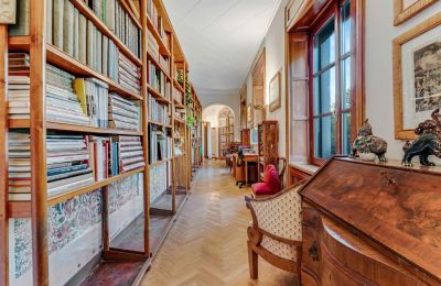 Villa storica in vendita 21019 Somma Lombardo, Lombardia:  