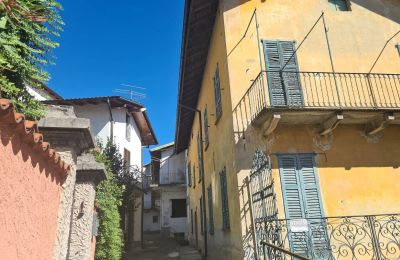 Casale in vendita Magognino, Piemonte:  