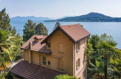 Villa storica in vendita Meina, Piemonte:  