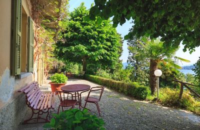 Villa storica in vendita Meina, Piemonte:  