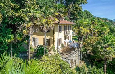 Immobili di carattere, Villa Con Parco E Spiaggia Privata Sul Lago Maggiore