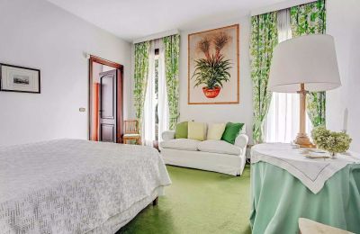 Villa storica in vendita Castelletto Sopra Ticino, Piemonte, Camera da letto