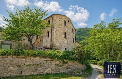 Casale in vendita Piobbico, Marche, Foto 32/56