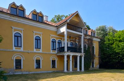 Dimora signorile Kovarce, Regione di Nitra