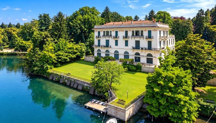 Villa storica in vendita Castelletto Sopra Ticino, Piemonte