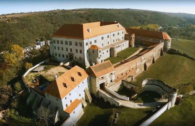 Castello medievale in vendita Jihomoravský kraj, Foto con drone
