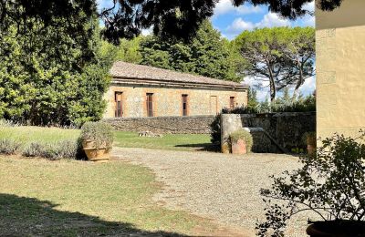Villa storica in vendita Siena, Toscana:  RIF 2937 Blick auf Anwesen