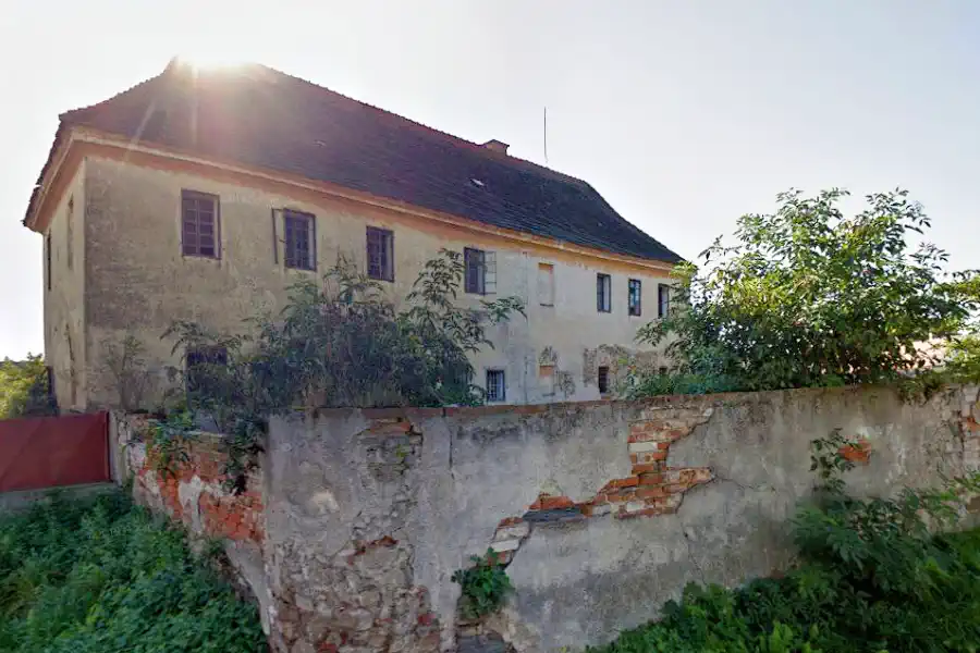 Un castello boemo viene salvato