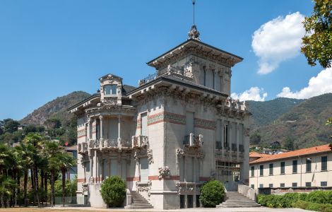 Cernobbio, Largo Campanini - Le più belle ville sul Lago di Como: Villa Bernasconi