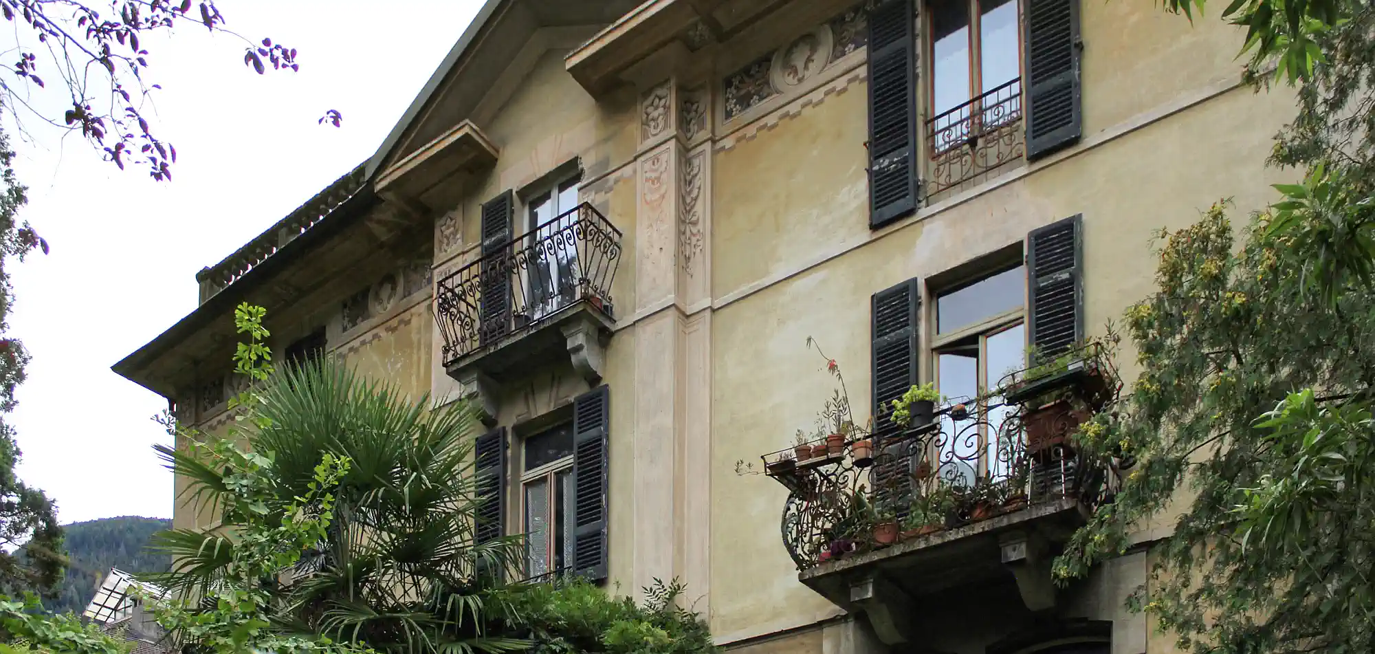 Faido (Ticino) - Villa storica 1900 "diamante grezzo", 20 locali, giardino e tetto-terrazza - vendita diretta, Svizzera