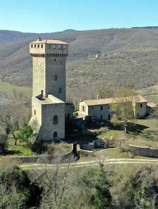 Castello medievale del XI secolo vicino a Passignano sul Trasimeno, 06060 Pian di Marte, Umbria