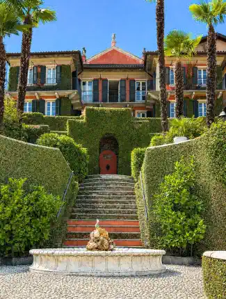 Un hotel affascinante sul Lago Maggiore. Una vista mozzafiato, ospiti internazionali e un investimento dal valore intram, 28824 Oggebbio, Piemonte