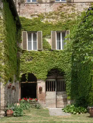 Palazzo Merletti – Residenza nobile del XIV secolo nelle Marche, Mercatello sul Metauro, Marche