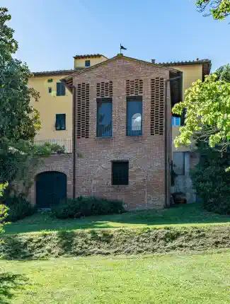 Palazzo storico con ampio giardino e vista sulle colline toscane, Montefoscoli, Toscana