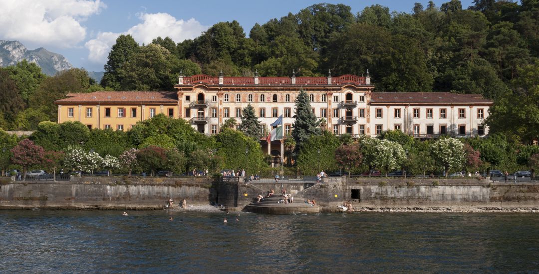 Hotel abbandonato sul lago di Como